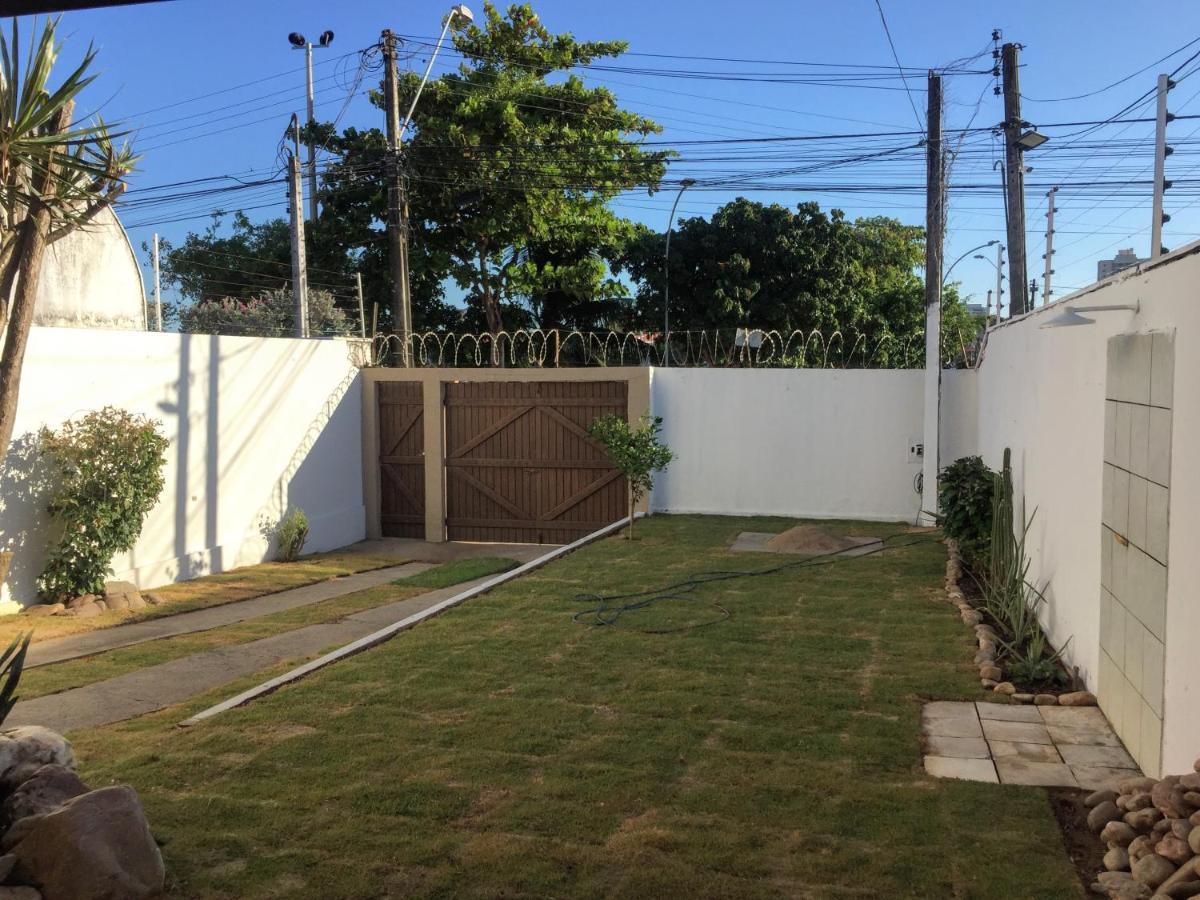 Casa Confortavel Por Temporada Apartment ฟอร์ตาเลซา ภายนอก รูปภาพ